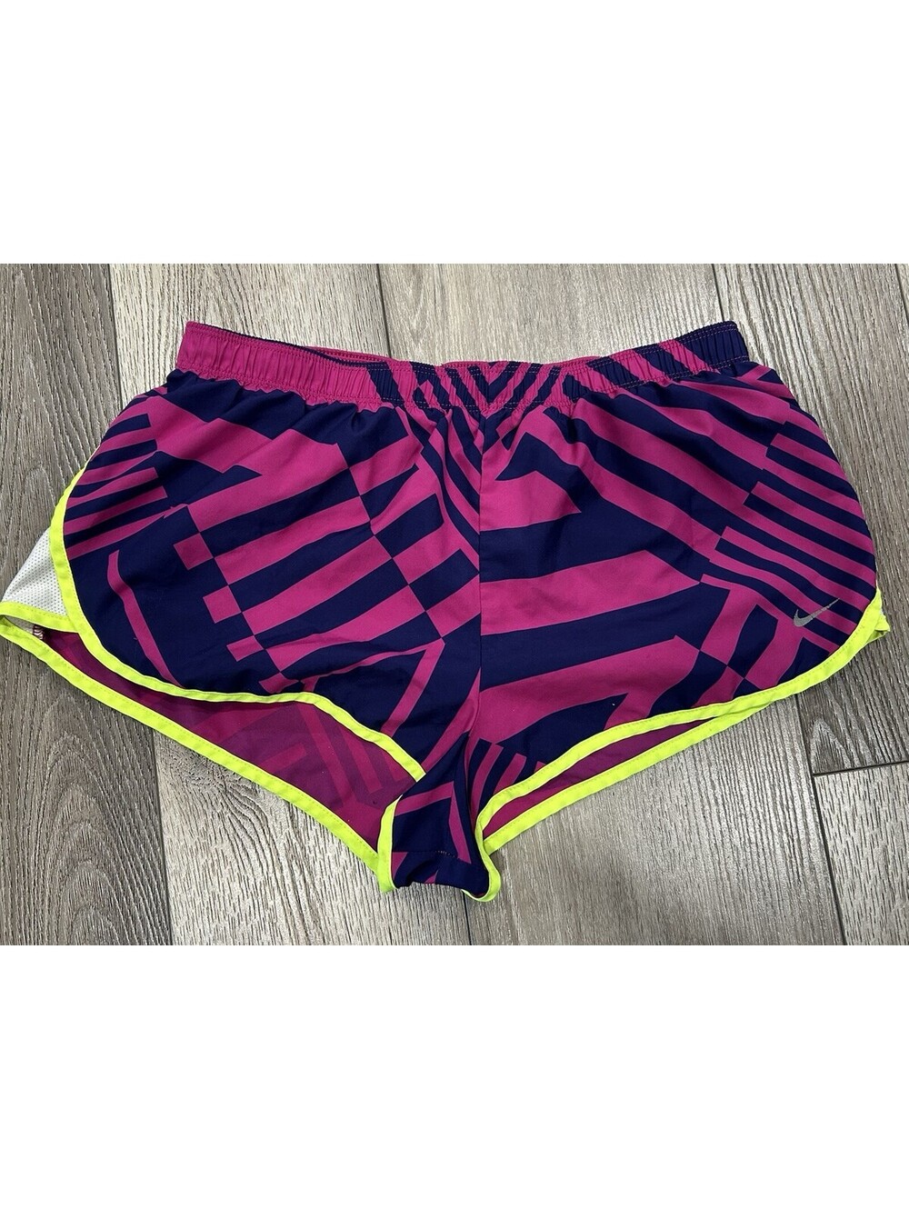 Nike Pink Blue & Yellow Running Workout Shorts With Lining Size Medium